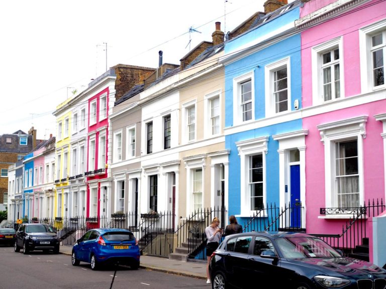 My love letter to Notting Hill and it’s colourful houses